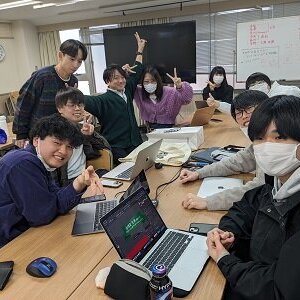 卒業制作 頑張ってます（GD科）