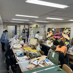 卒業制作 頑張ってます（IL科）